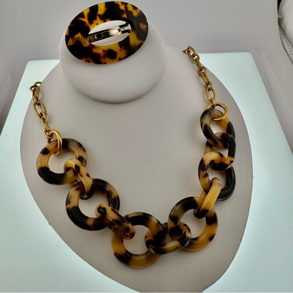 J. Crew Tortoise and Gold Necklace with matching hair clip Excellent Condition